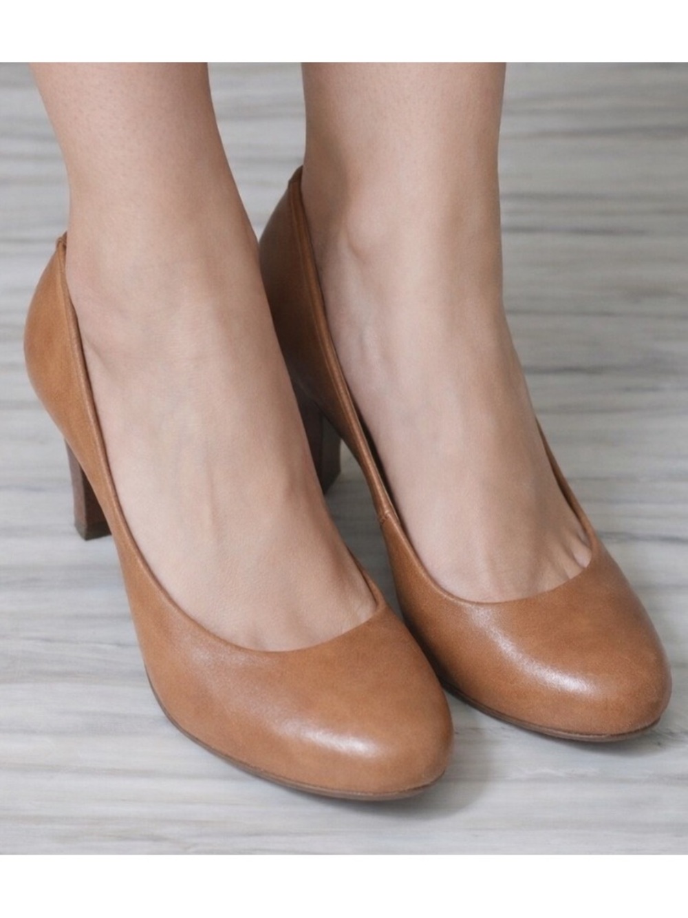 Call It Spring Tan Block Heel Pumps Round-Toe Size 7.5
